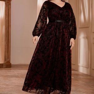 SHEIN Size 3X Black and Red Velvet Lace Dress